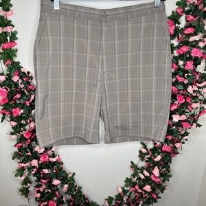 Kirkland Tan Plaid Mens Shorts Chino Flat Front Casual Outdoor Walking 36